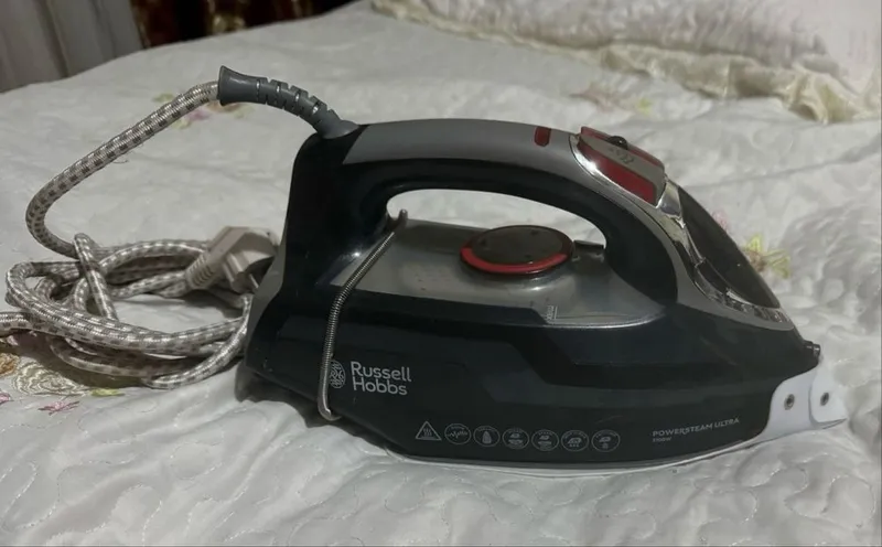 Sifatli Dazmol RUSSEL HOBBS 3 Sifatli Dazmol RUSSEL HOBBS 3