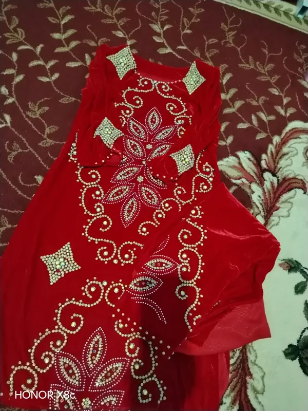 ayollar kiyimi