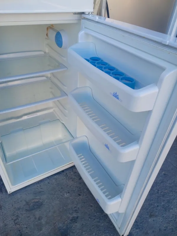 срочно продаётся холодильник Beko — фото 3 срочно продаётся холодильник Beko — фото 3