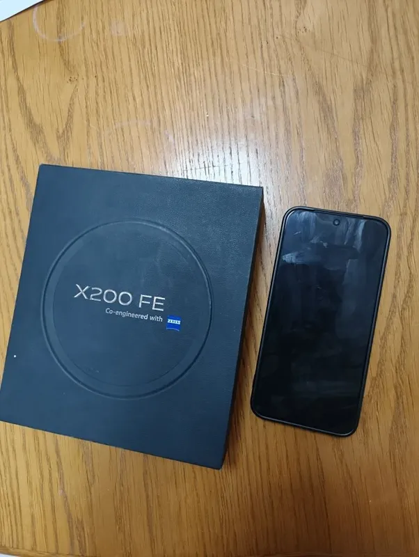 Vivo x200 fe global 1 Vivo x200 fe global 1