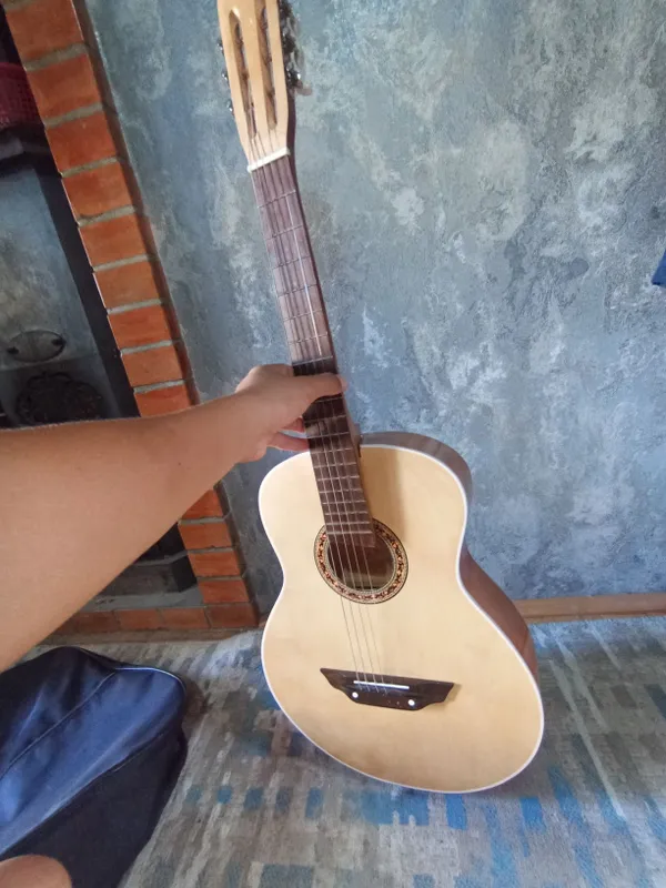Gitara yangi zor 4 Gitara yangi zor 4