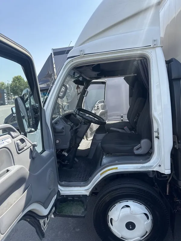 Isuzu 5 tonnali nqr71 1 Isuzu 5 tonnali nqr71 1