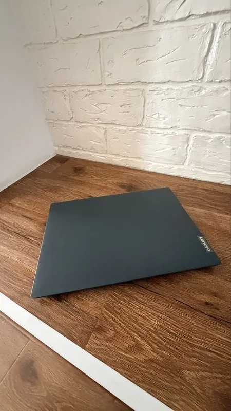 Продаётсяно ноутбук Lenovo V14-IGL (82C2) — фото 2