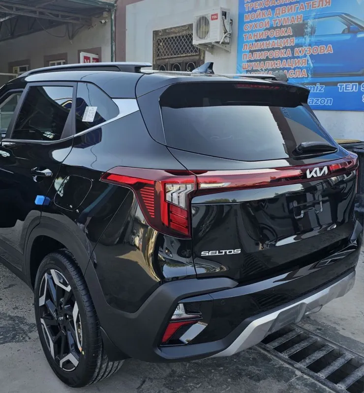 Kia Seltos Premium Full — фото 1