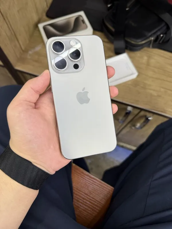 iPhone 15 Pro 128gb 1