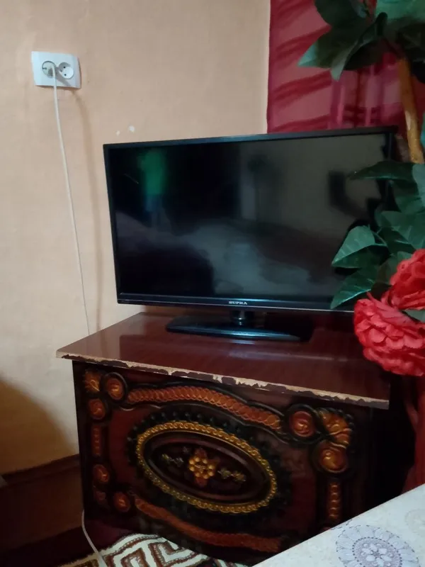 Televizor sotiladi 1 Televizor sotiladi 1