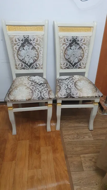 стулья