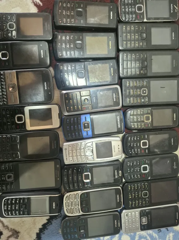 Nokia telfonlar imeykadan utgan ishlatishga tayyor