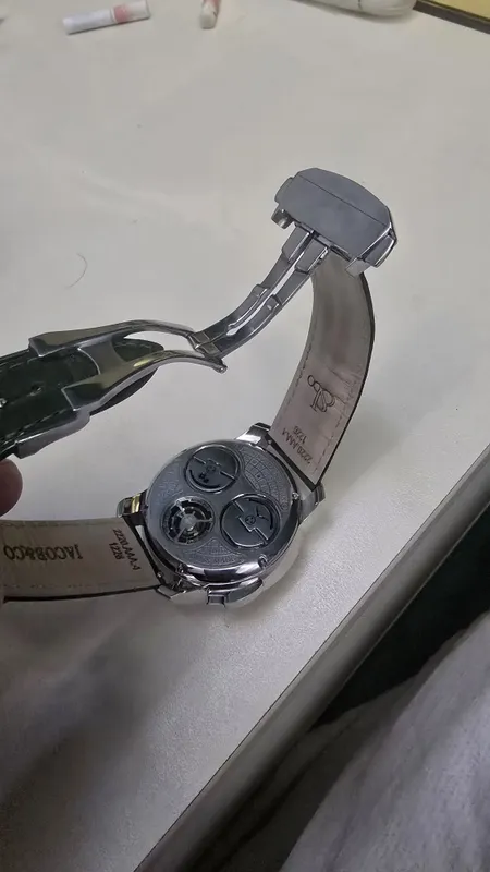 Casino Tourbillon Jacob & Co или обмен — фото 3