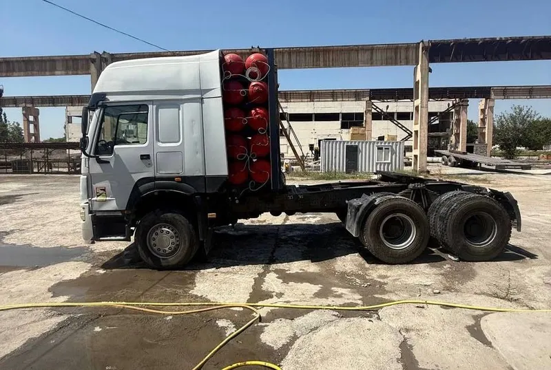 А6 HOWO газлик тягач сотилади 2 А6 HOWO газлик тягач сотилади 2