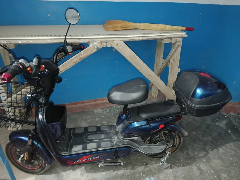 skuter 2210