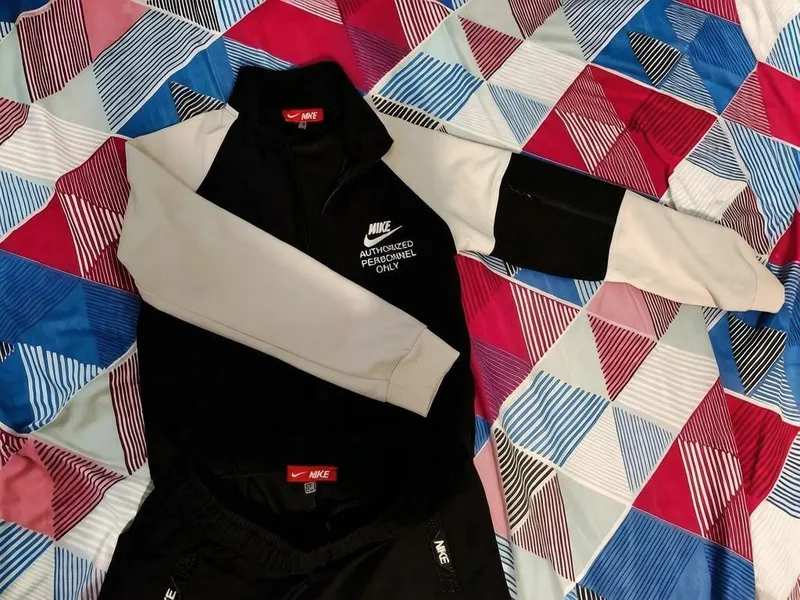 sport kostyumi 2