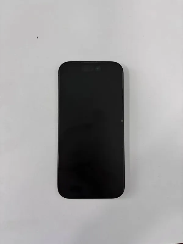 Iphone 16 xotira/128 1 Iphone 16 xotira/128 1