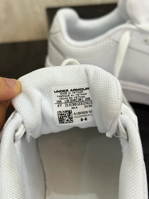 Кроссовки оригинальные Under Armour 3