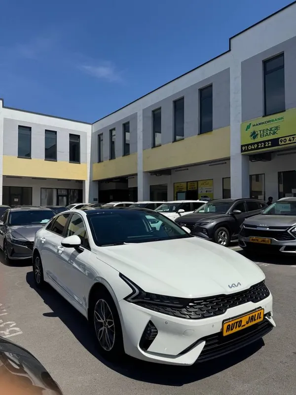Kia K5 2022 bez lyuk — фото 3