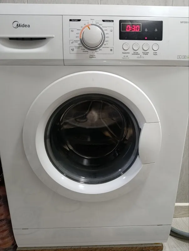 Стиральная машина автомат Midea