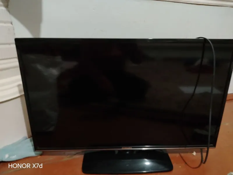 televizor sotiladi