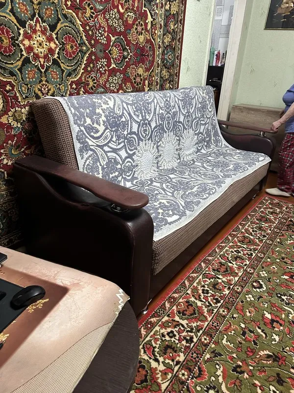 Продам диван книжка