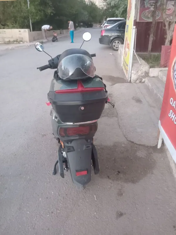 Skuter yangiday hammajoyi yaxshi puli 7milyon kelishadigan joyi bor ma