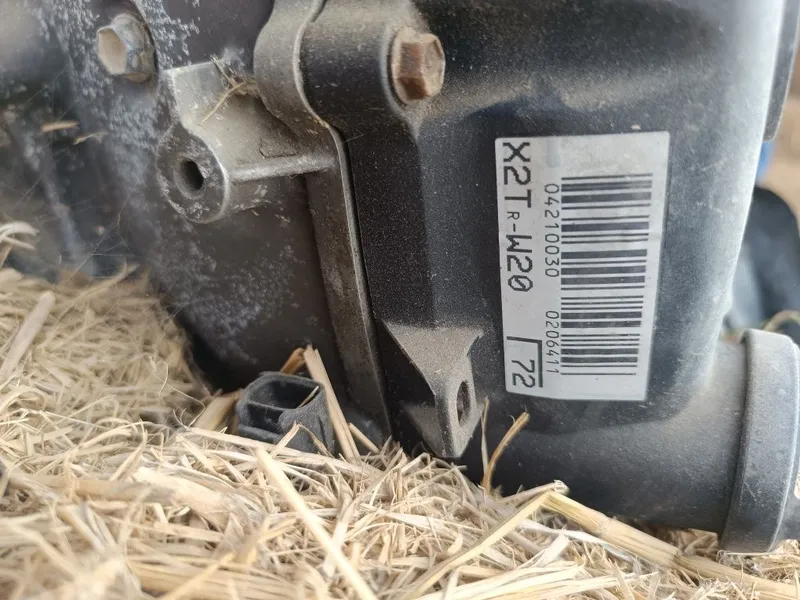 Toyota hilux matori moy yemidi raspedival ftukasi ketgan — фото 1