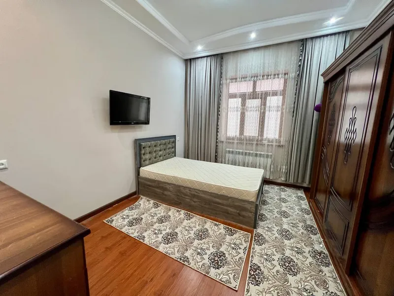 7-комнатная квартира, 200 м2, Яшнобод 4