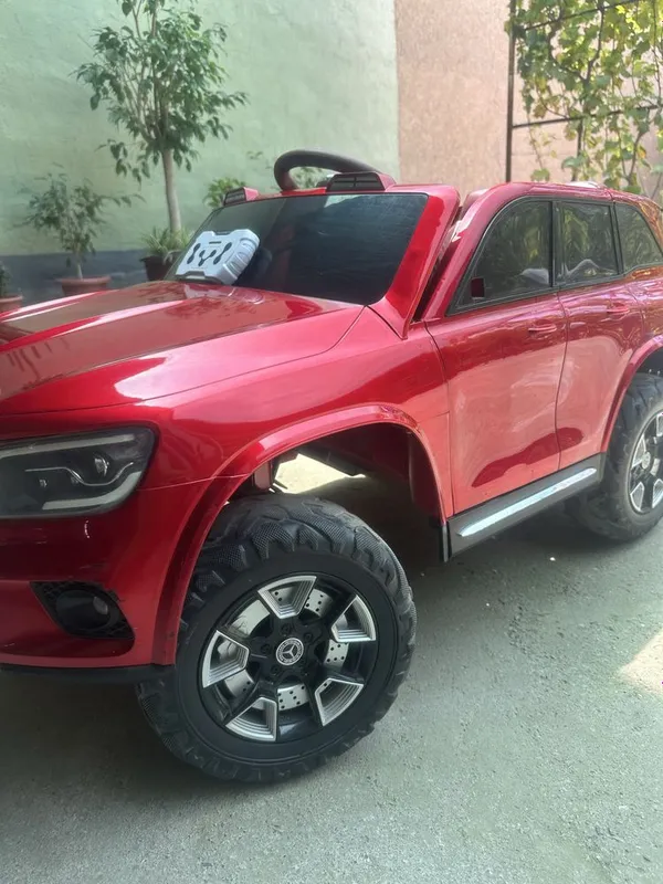 Pultli moshina mersedes benz 7 Pultli moshina mersedes benz 7