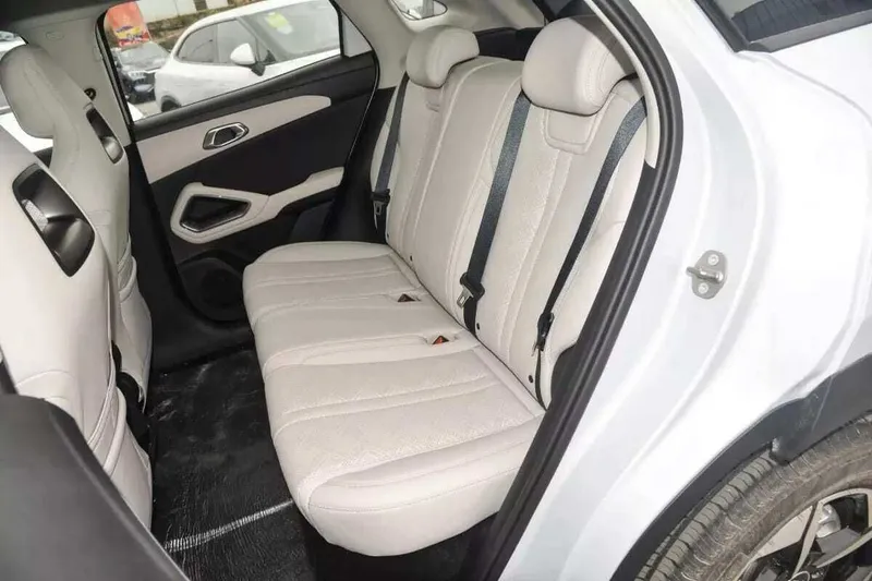 BYD Yuan up hybrid full naqd va halol nasiya — фото 2