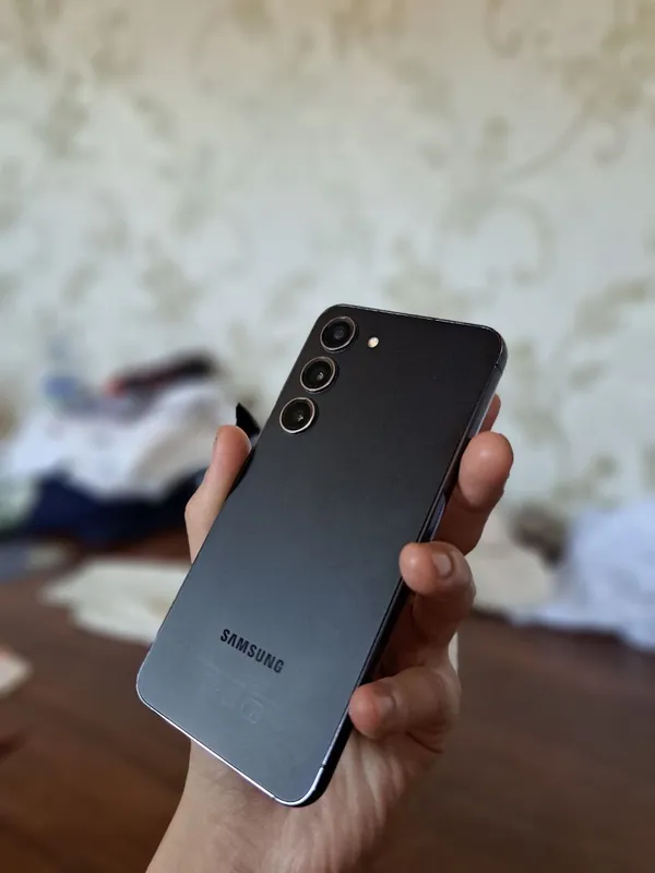 Samsung S23 128GB 2 Samsung S23 128GB 2