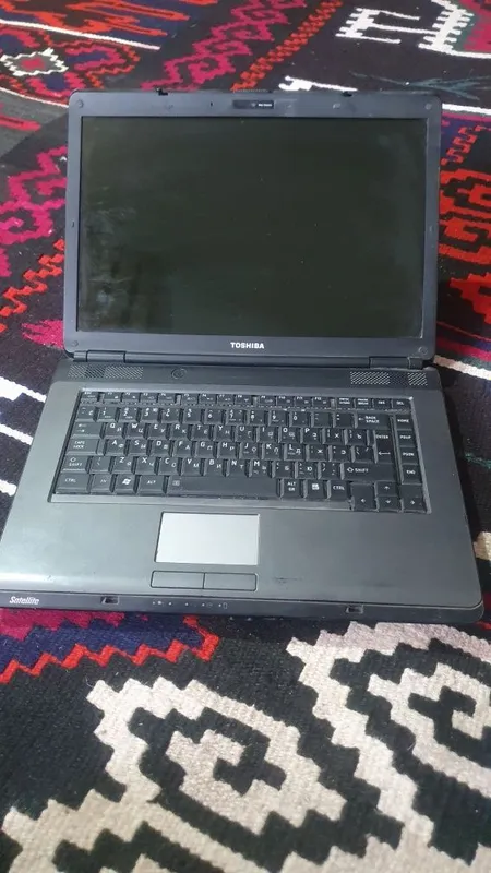 Toshiba noudbuk sotiladi