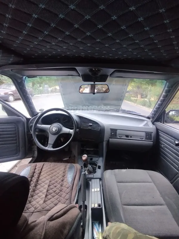 SHOSHILINCH Mashinamni sotaman 
BMW E30 8