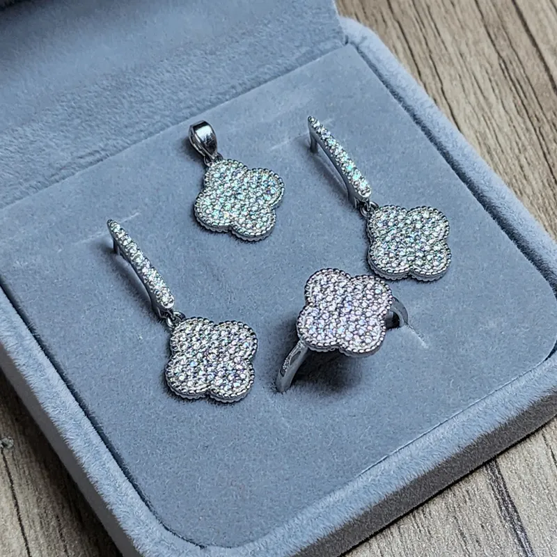 Комплект Van Cleef 4 Комплект Van Cleef 4