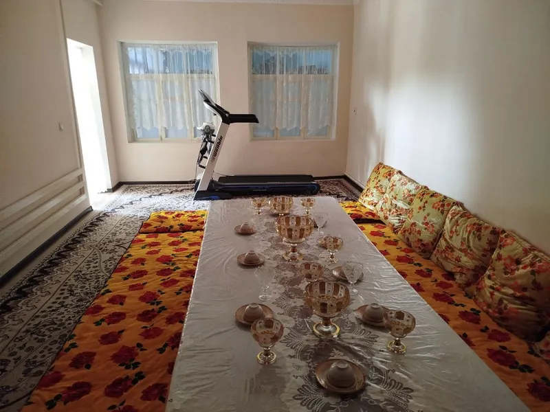 Shinam chiroyli honalari keng yorugʻ 7xona 15 sotk uzum bogʻi bor meva — фото 6