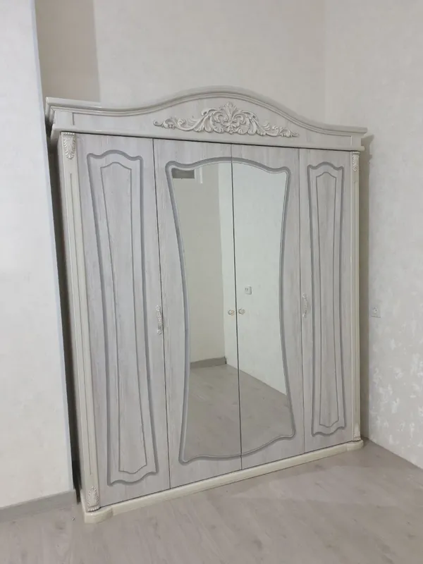 Shkaf 4 eshik fasad MDF