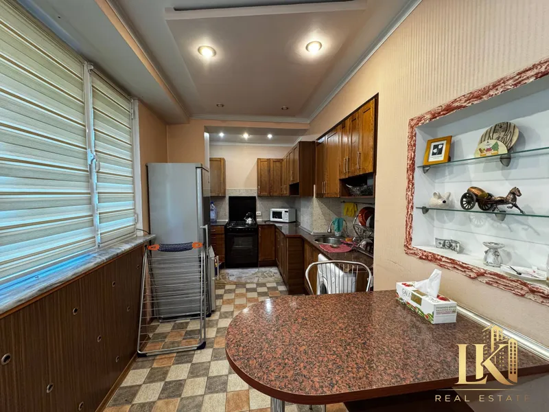 Продаётся 3-комнатная квартира 3/2/4, 80 м², Мирзо-Улугбекский район (Ц-1 / Чайкофф) 4