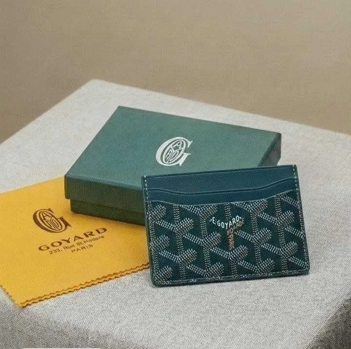 Стильный кошелёк Goyard — фото 1 Стильный кошелёк Goyard — фото 1