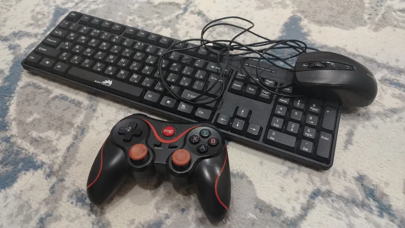joystik klaviatura SwiftKey