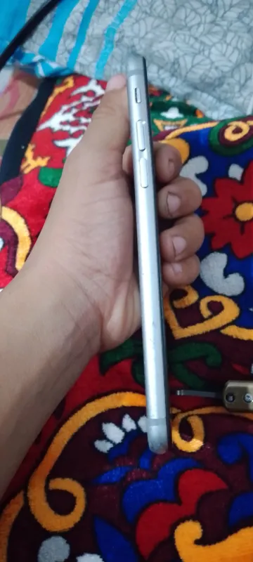 iPhone 6s 64 ГБ продаётся за 100 4 iPhone 6s 64 ГБ продаётся за 100 4