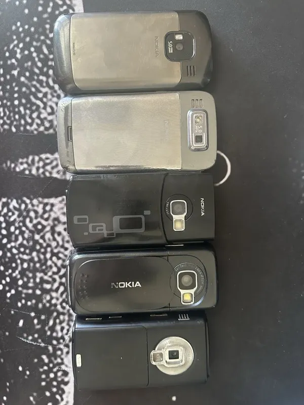 Nokia e5 e72 n72 n73 n95 2 Nokia e5 e72 n72 n73 n95 2