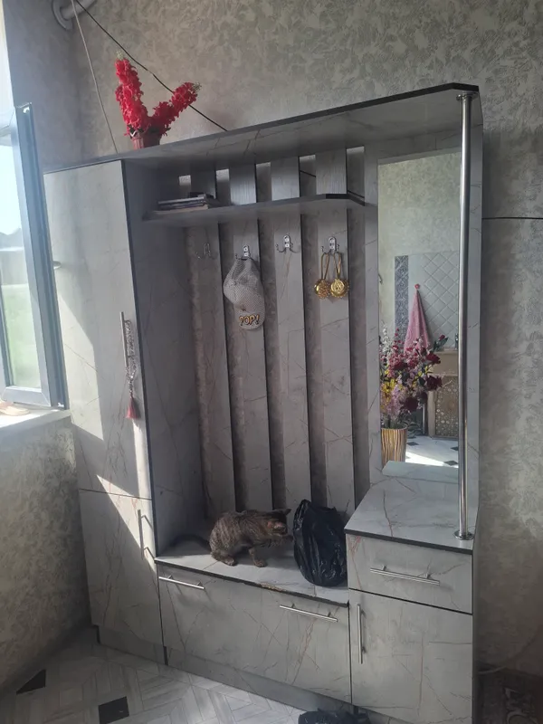 прихожка сотилади