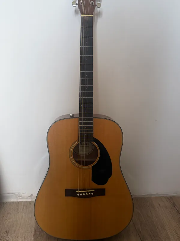 гитара Fender