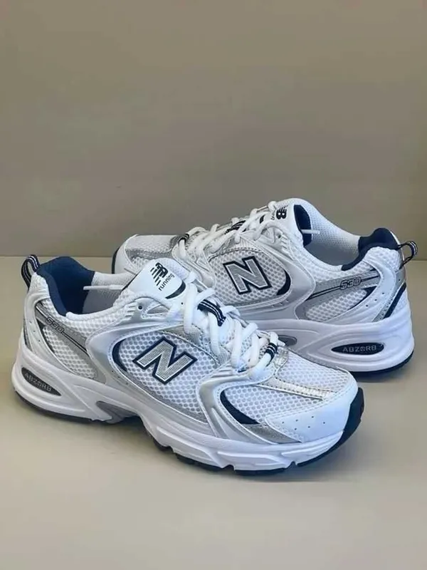 Кроссовки New Balance 2 Кроссовки New Balance 2