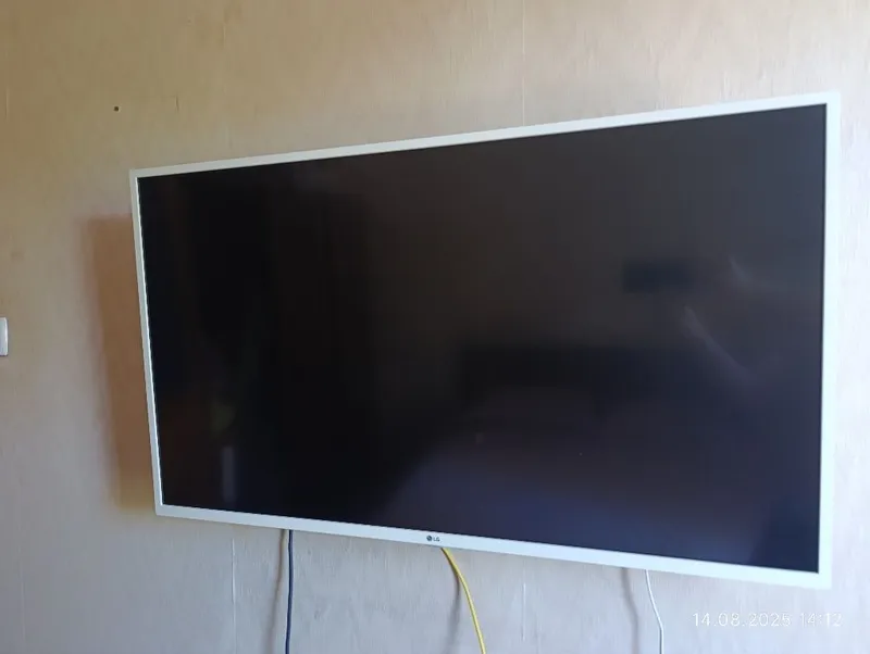 Продаётся телевизор LG 43 новый производство Индонезии — фото 2