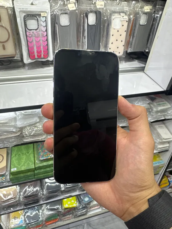 iPhone 13 Pro white 2