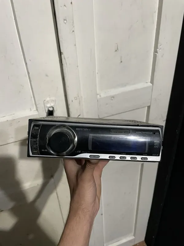 Pioneer delfin 6950 , disk auks bluetooth radio, zor holatta — фото 1