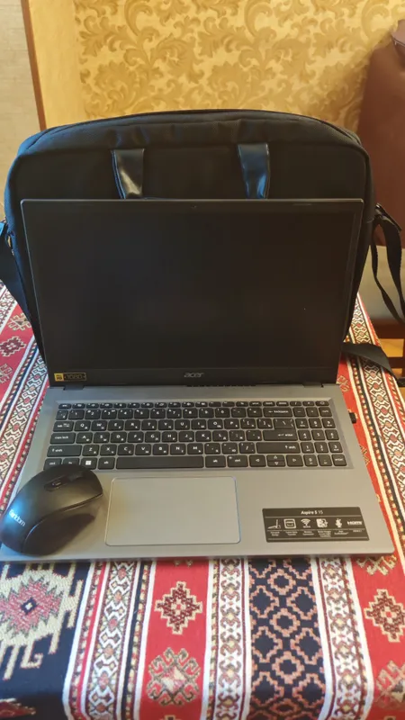 Срочно! Продам ноутбук Aser Aspire 5, идеал. сост. 1 Срочно! Продам ноутбук Aser Aspire 5, идеал. сост. 1