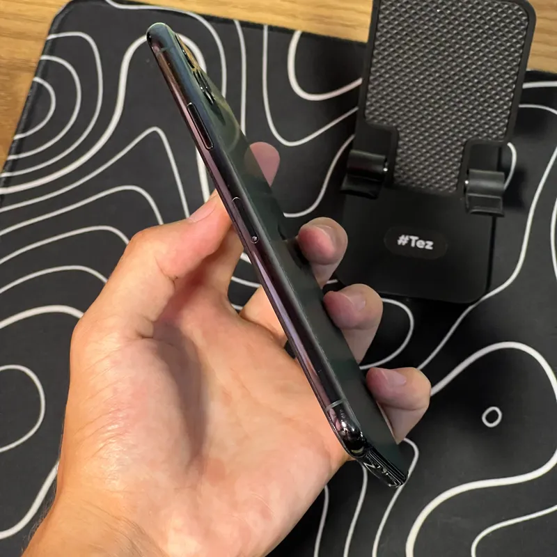 iPhone 11 pro max 256gb 7