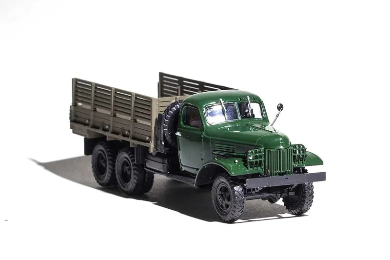 #ЗИС-151 (Бортовой) #АвтоИстория. #Масштаб 1:43. 4