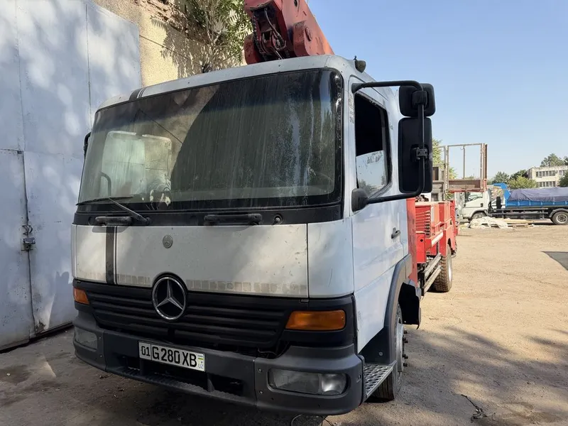 Автовышка MERCEDES ATECO 815 2