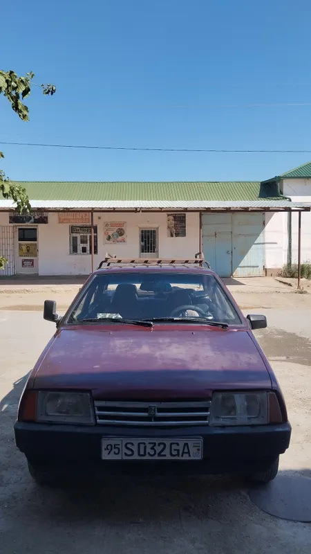 VAZ 21099 sotiladi 1