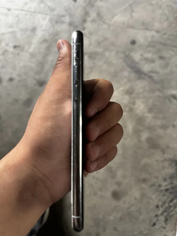 Iphone x srochna sotiladi — фото 2